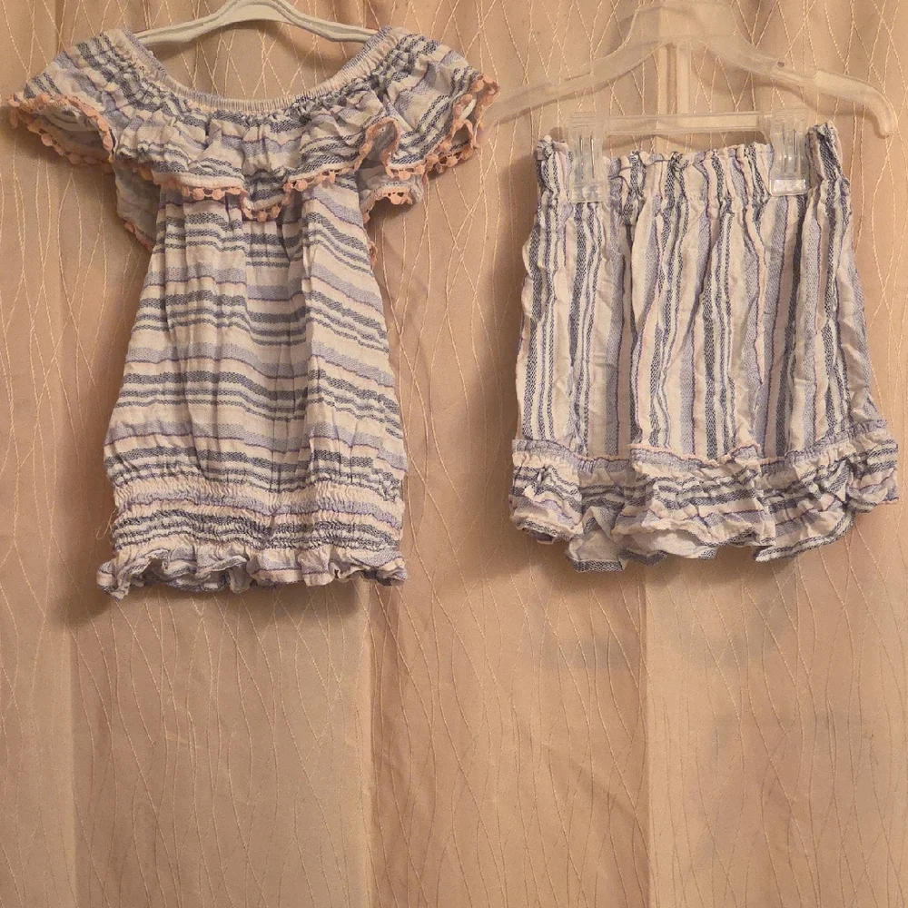 One‎ Step Up Blue and White Apparel